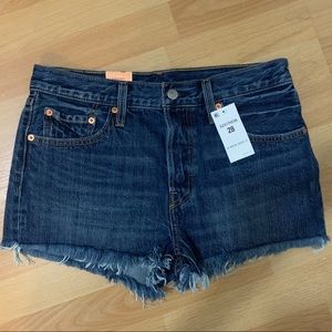 Never worn Levi’s Fiesta Shorts